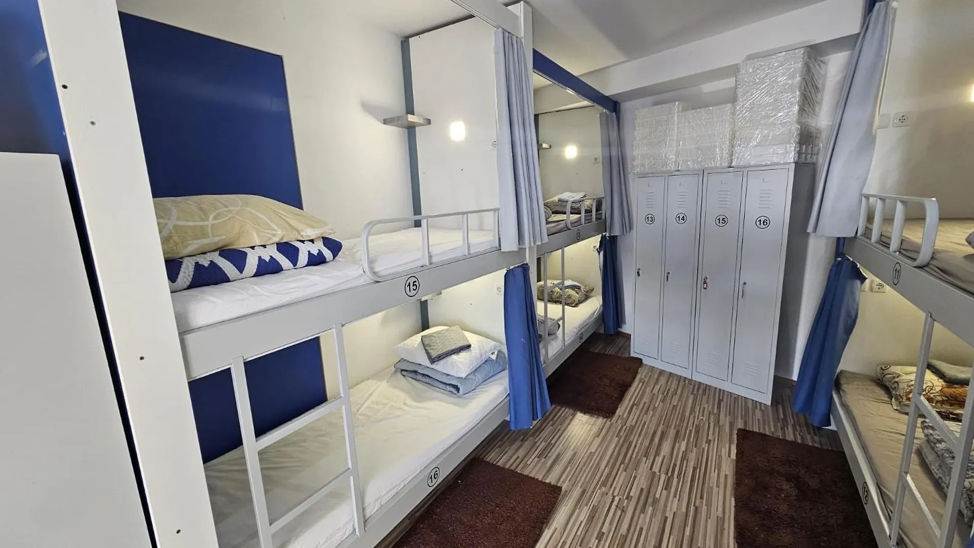 Hostel Renato 스플리트 0*,